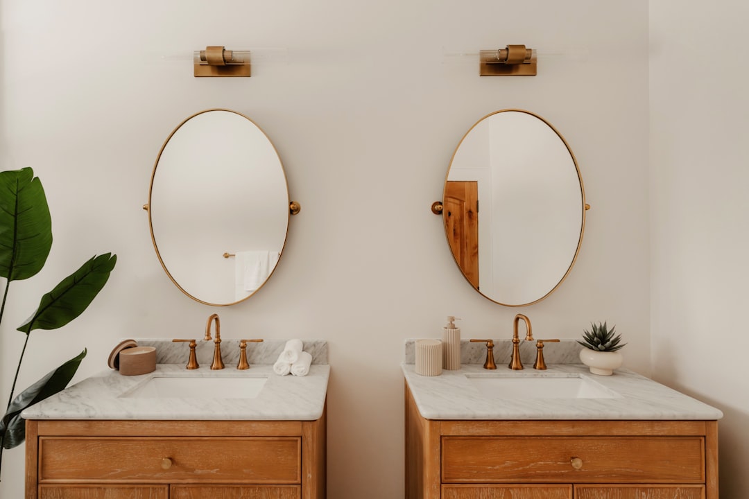 Custom Bathroom Vanities