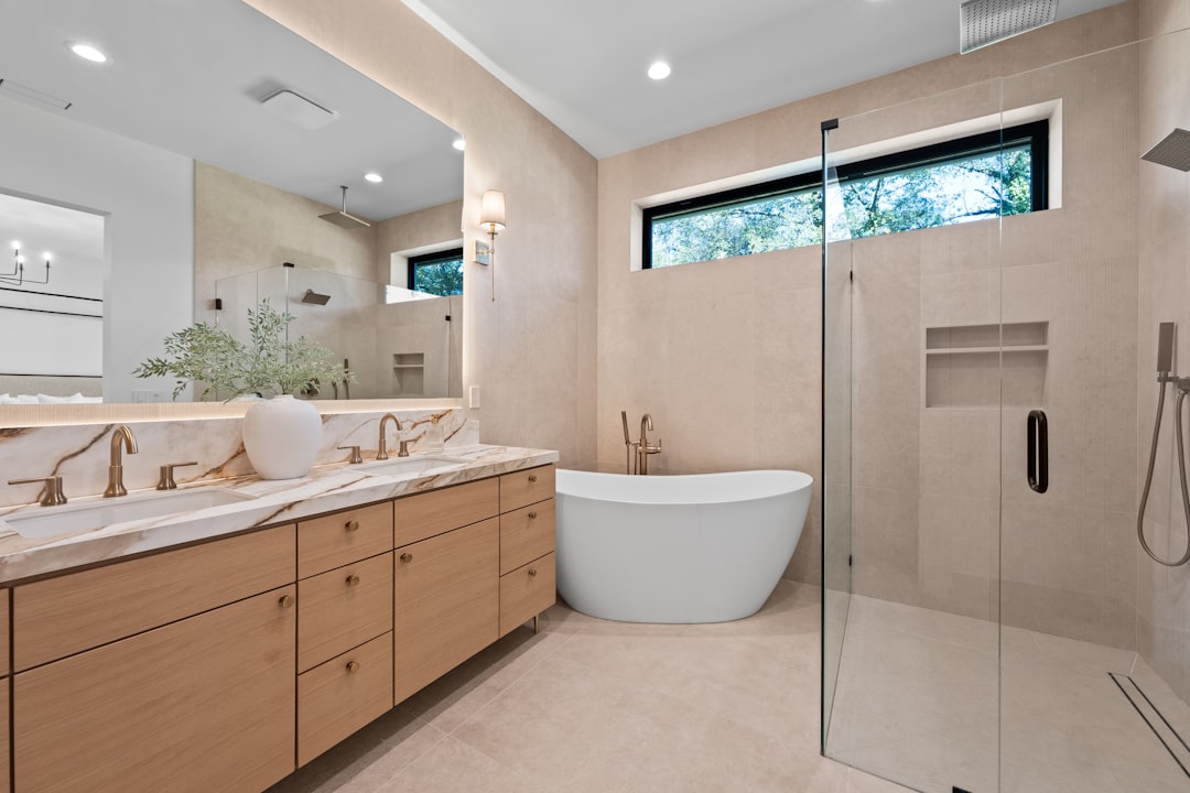 Custom Bathroom Vanities